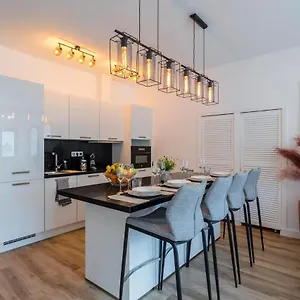 Puerto Banus Second Line, Luxury Apartement Apartamento